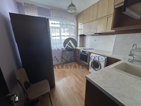 Benefit! Two -bedroom real square footage