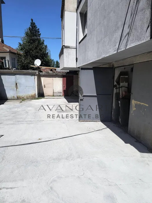 Garage / gagarin