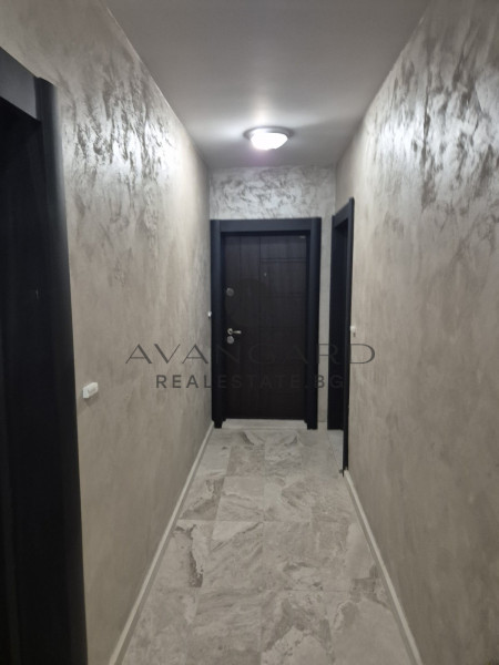 One -bedroom with parking space / central station