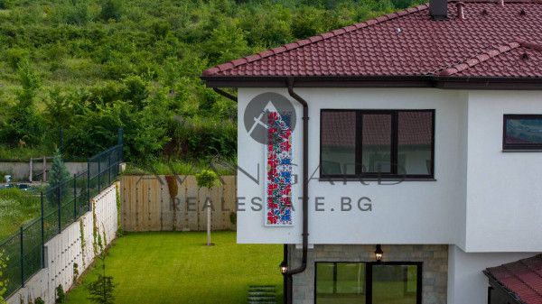 HOUSE WITH ACT 16 MARKOVO