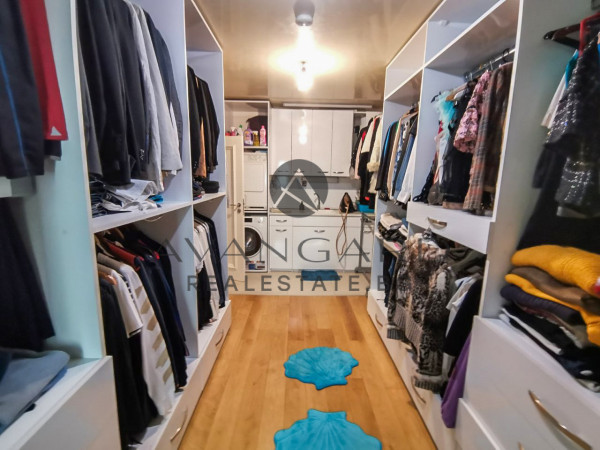 BIJU MULTI-ROOM APARTMENT GERDZIKA PARKING PLACE