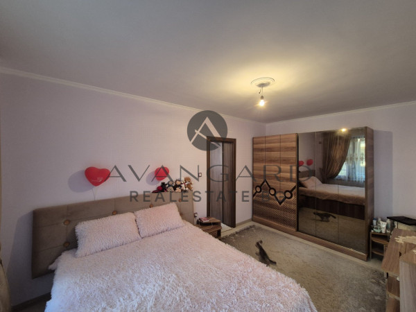 A two -bedroom apartment with parking space/ Okoomila