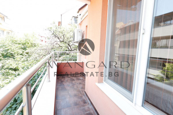 Двустаен апартамент в Каменица 1