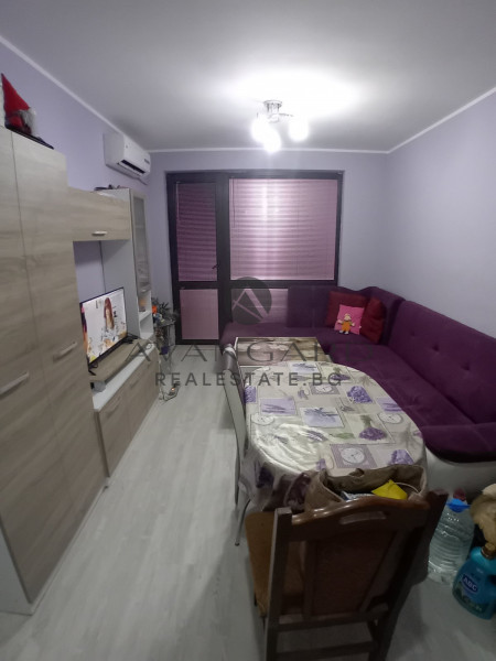 STYLISH THREE BEDROOM FURNISHED WITH PARKING SPACE in KYUCHUK PARIS!