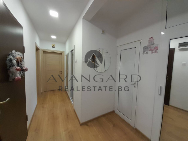 Furnished floor of a house! Rowing base! Smirnenski!