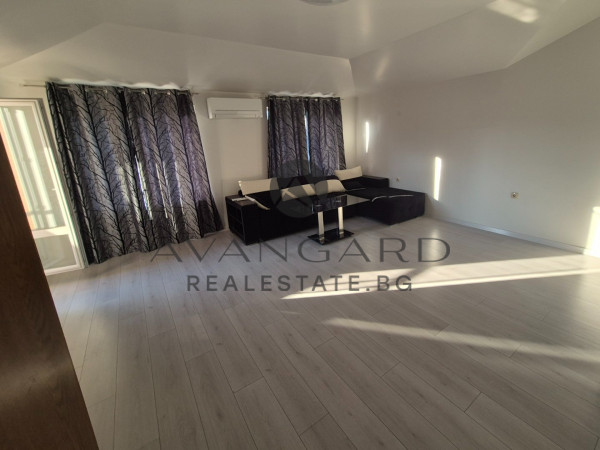 НАПЪЛНО ОБЗАВЕДЕН МЕЗОНЕТ / Водна палата