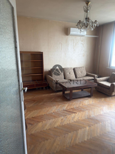Two -bedroom / real square footage