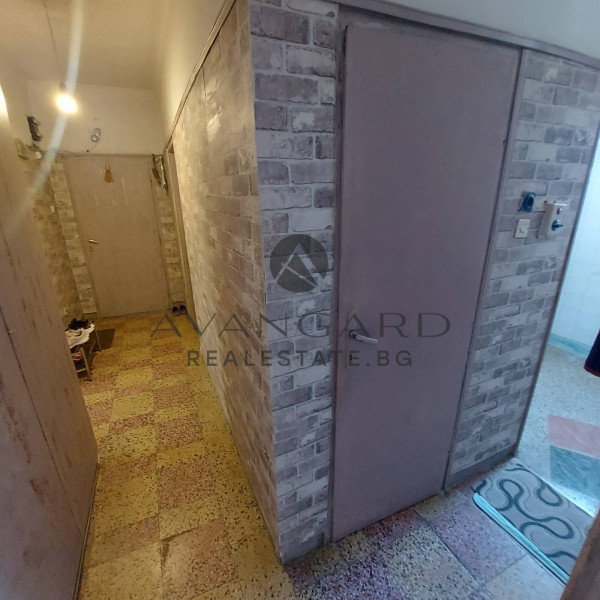 Two -bedroom apartment