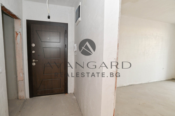Three bedroom to Mall Plovdiv!