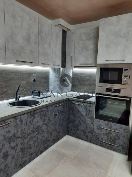 One bedroom furnished VMI