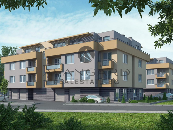 Three-room apartment with a yard