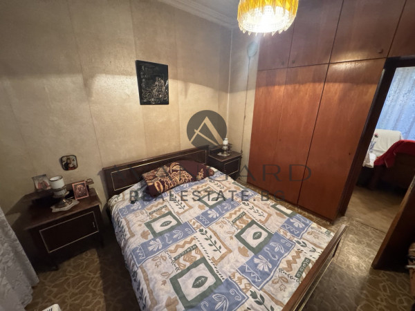 REAL SQUARE !! THREE-ROOM APARTMENT IN THRACIA NEXT TO AQUALAND!! FREE PARKING!!