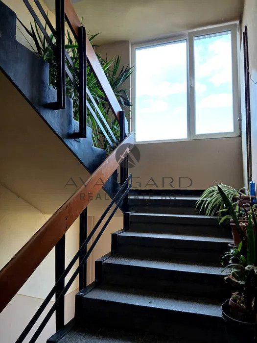 ЧЕТИРИСТАЕН  АПАРТАМЕНТ С РЕАЛНА КВАДРАТУРА / КАМЕЛА