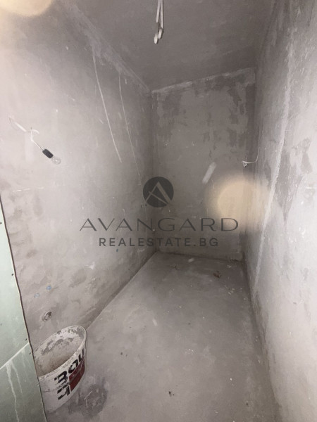 In front of Act16! Two -bedroom apartment! Smirnenski!