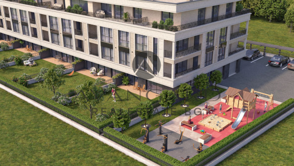 A two -bedroom apartment in a small building to a rowing base