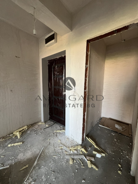 ПРОСТОРЕН ДВУСТАЕН АПАРТАМЕНТ ПРЕД АКТ 15