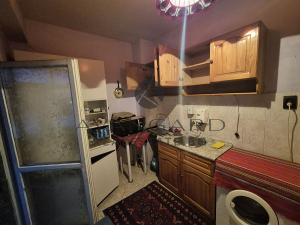 One -bedroom / three separate rooms / Kyuchuk Paris