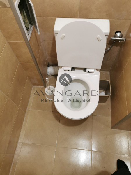 ONE BEDROOM FURNISHED APARTMENT! THE BREAKER!
