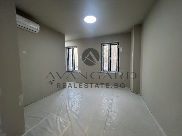 TWO STORY HOUSE ON SUPERCENTER NEAR TRAP