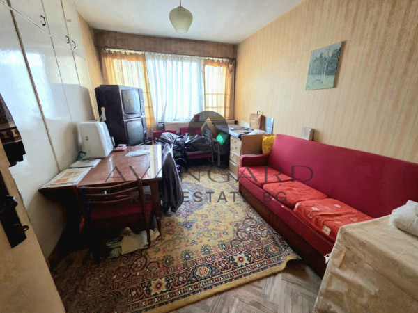 TOP PRICE!!! THREE SEPARATE ROOMS!!! KARSHIYAKA !!!