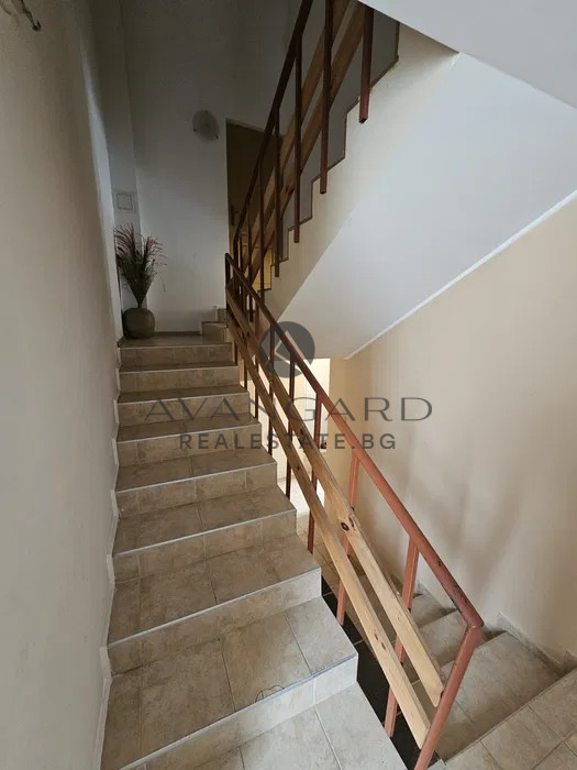 Two -storey house /brest