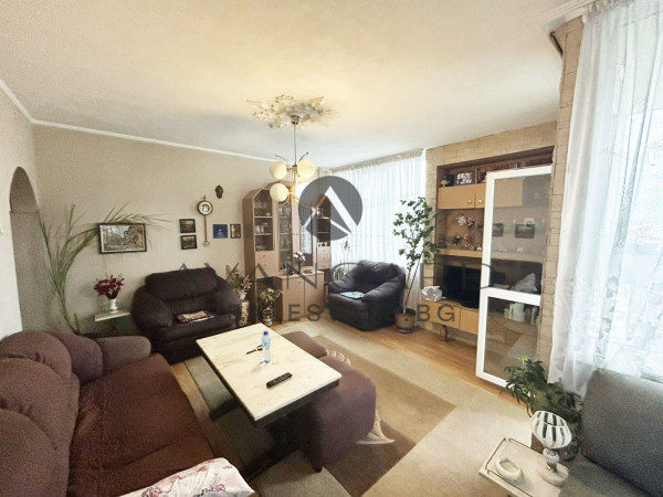 Top location! Two -bedroom