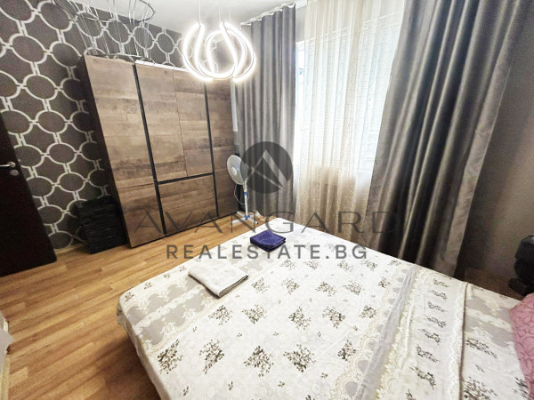 Furnished one -bedroom newcomer