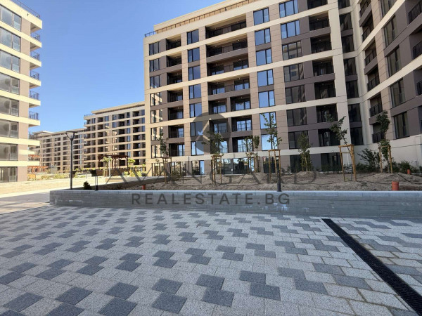 Act 16! Three -bedroom Thrace mail