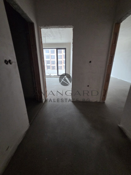 ACT 14/ TWO-ROOM/ THRACIA