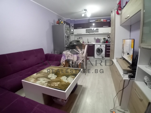 STYLISH THREE BEDROOM FURNISHED WITH PARKING SPACE in KYUCHUK PARIS!