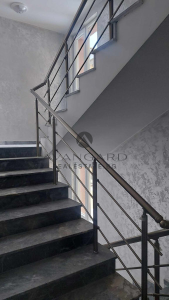 One -bedroom apartment with parking space / Kyuchuk Paris