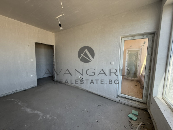 In front of Act16! Two -bedroom apartment! Smirnenski!