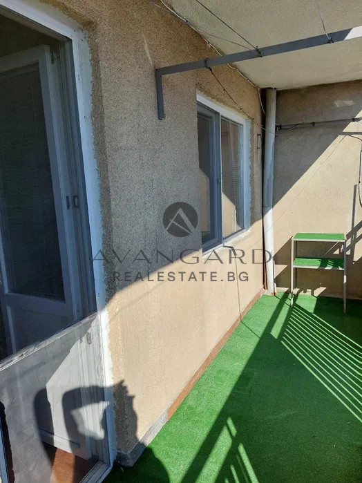 One bedroom! Three separate rooms! Kyuchuk Paris!