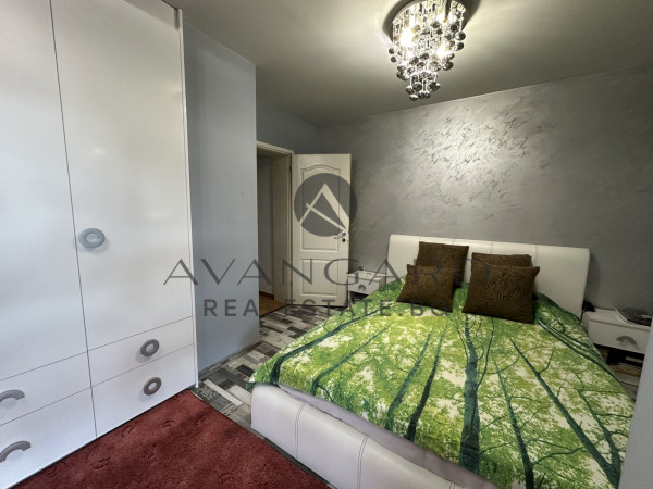 Luxury maisonette! Center!