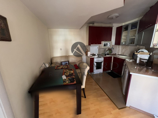 ТОП ЛОКАЦИЯ! ДВУСТАЕН АПАРТАМЕНТ / НОВОТЕЛА