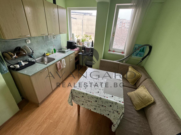 THREE-ROOM APARTMENT!!! TOP LOCATION !!! TRIMONTIUM !!!
