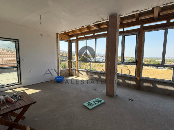 ТРИСТАЕН С АКТ16! с. БРАНИПОЛЕ