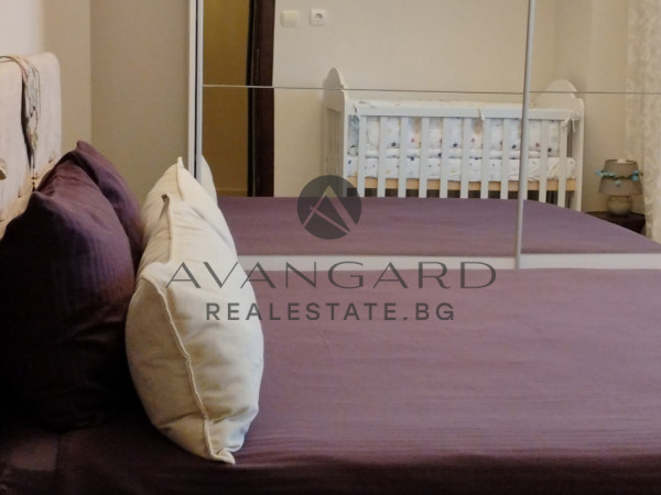 MULTI-ROOM APARTMENT SUNRISE !!! REAL SQUARE !!!