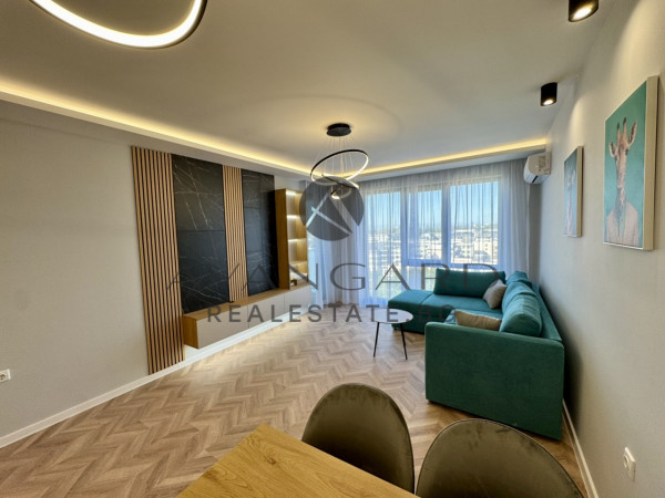 Luxury two -bedroom Hristo Smirnenski