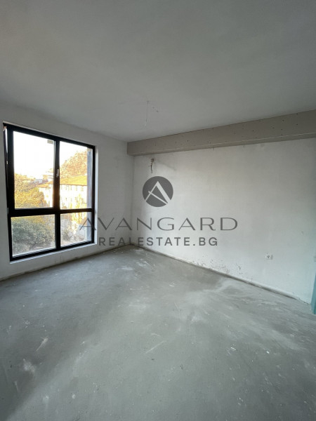 Two -bedroom apartment in the center