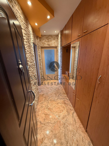 Fully furnished multi -bedroom apartment