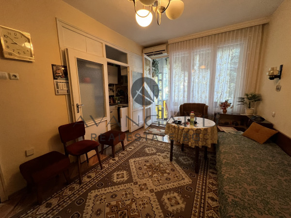 Two -bedroom apartment Marasha