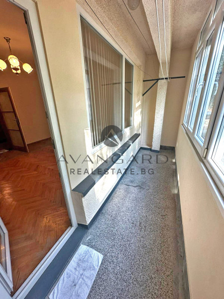 ТРИСТАЕН РЕАЛНА КВАДРАТУРА НЕПТУНА