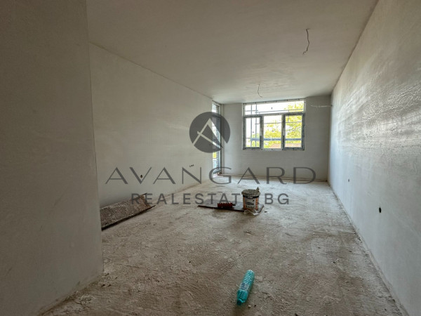 One -bedroom / new modern building