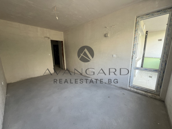 One bedroom apartment in front of Act 16!
