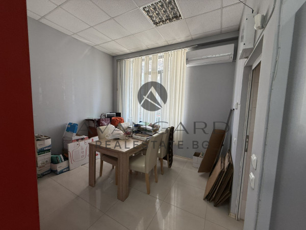 Shop/Office Thrace