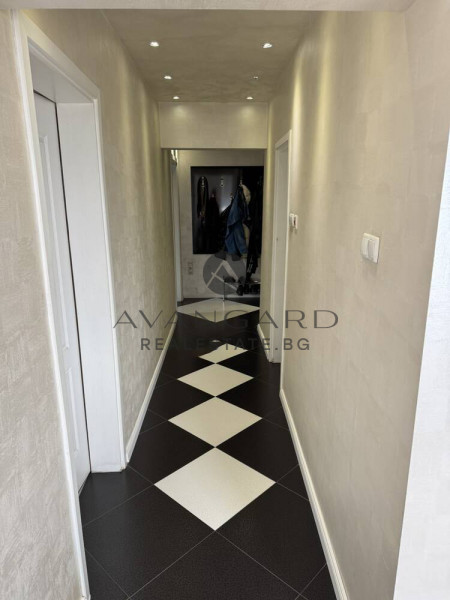 Stylishly furnished to Vasil Kolarov