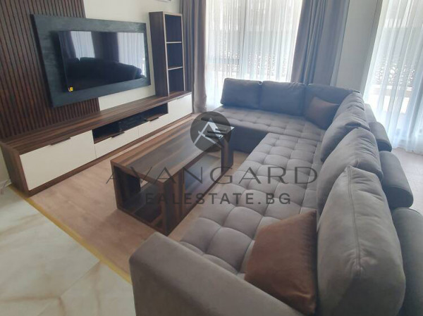 One bedroom furnished regatta park
