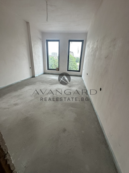 Two -bedroom apartment/new luxury complex