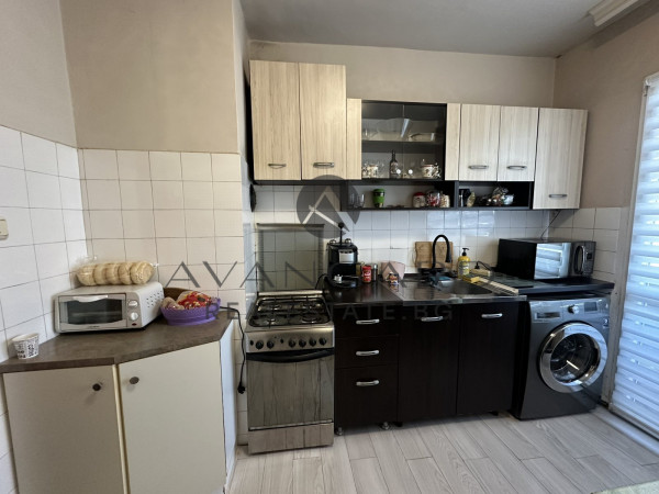 A three -bedroom furnished! Real square footage! Komatevo!